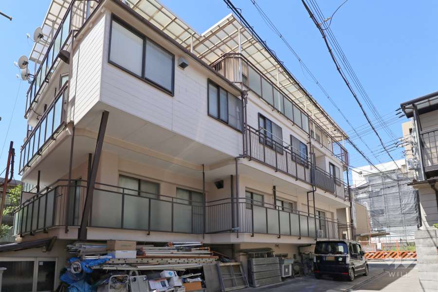 サンハイツ六甲の外観（東側から）