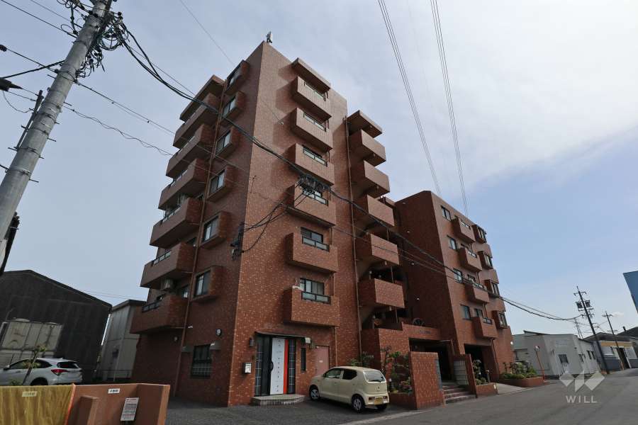 マンションの外観（北側から）