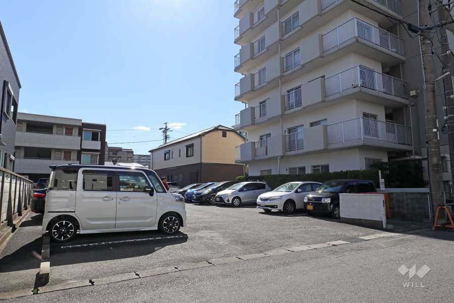 敷地内駐車場（屋外平面式）