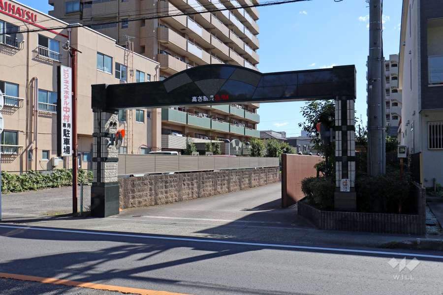 駐車場の出入口