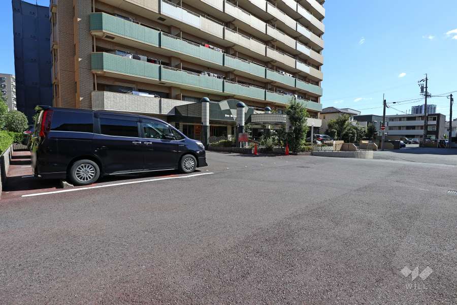 敷地内駐車場（屋外平面式）