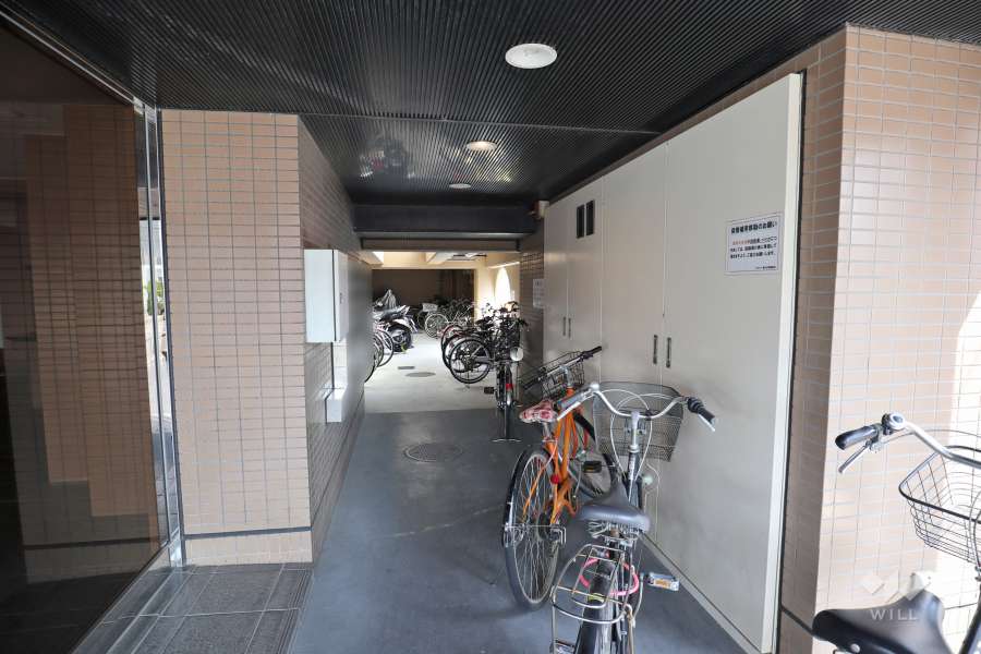 駐輪場
