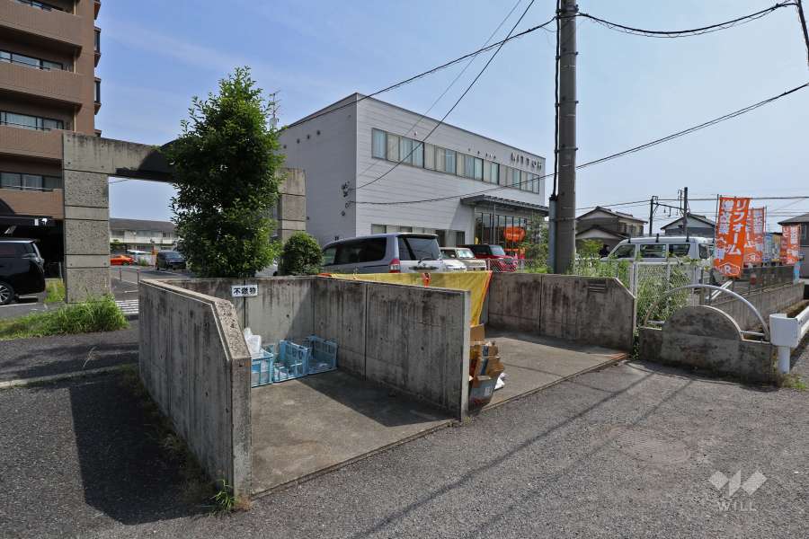 ゴミ置き場