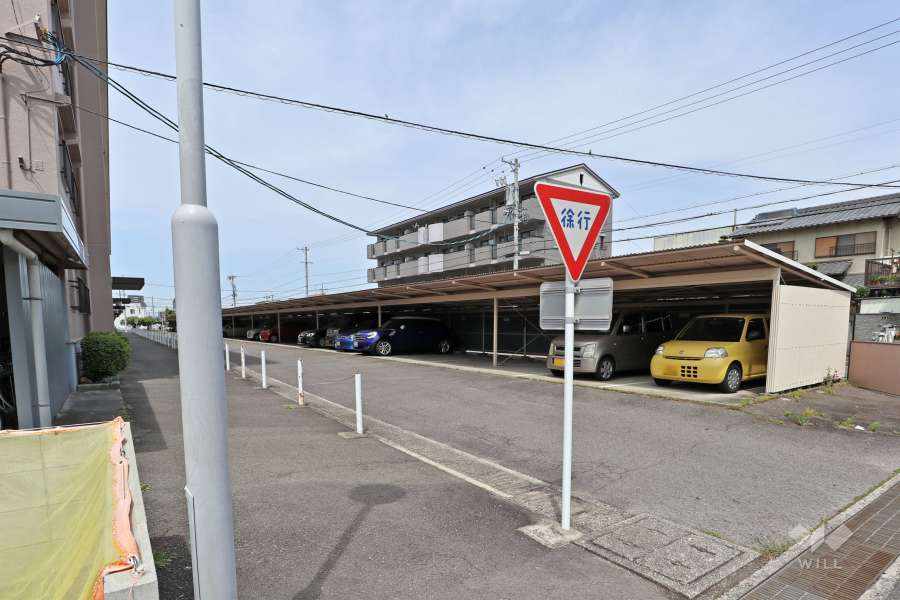 敷地内駐車場（屋内平面式）