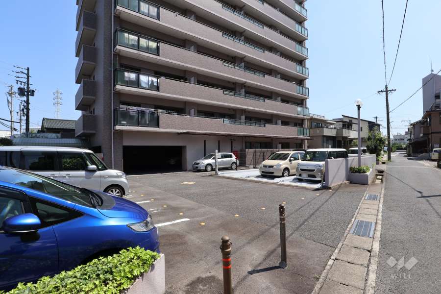 敷地内駐車場（屋外平面式・屋外機械式）