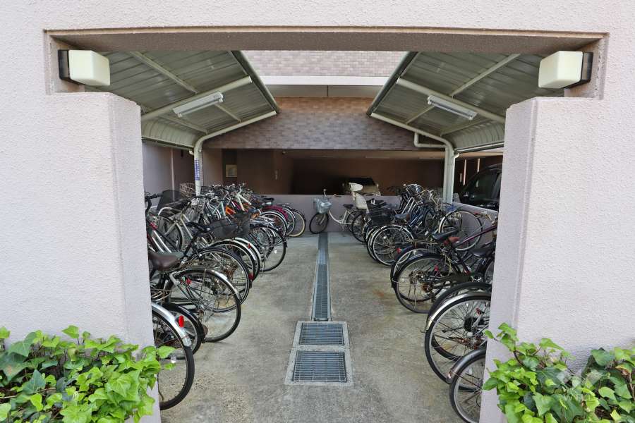 駐輪場