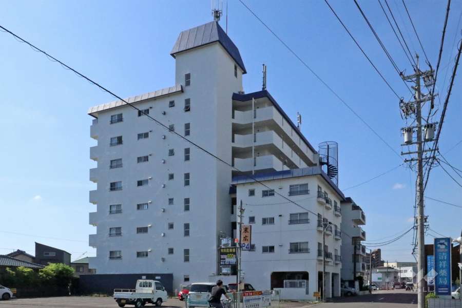セブンスターマンション第2春日井の外観（北西側から）