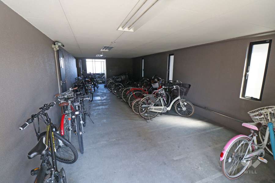 駐輪場
