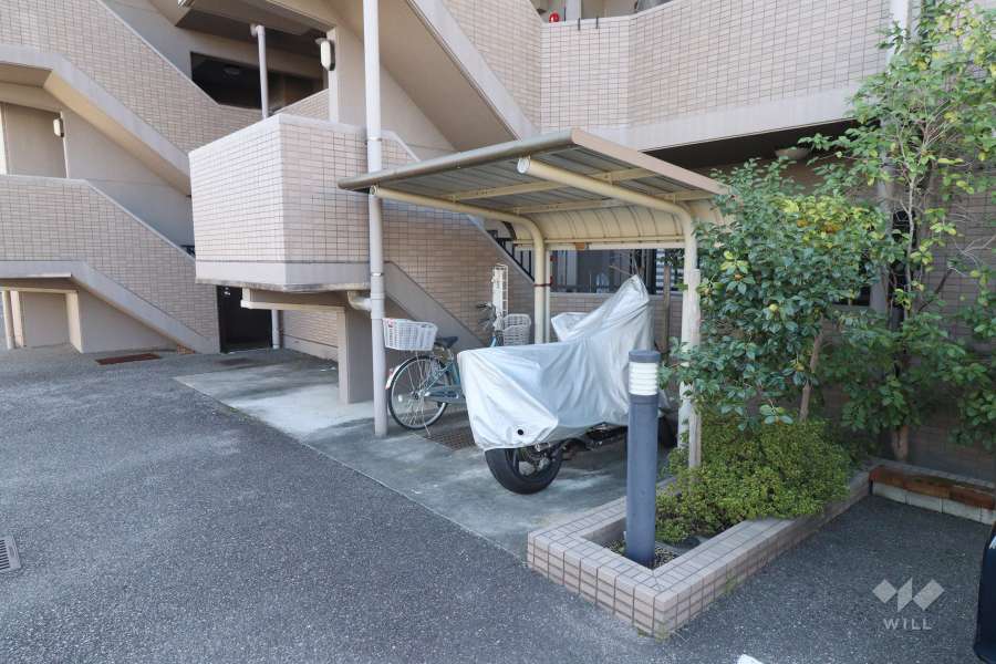 バイク置場