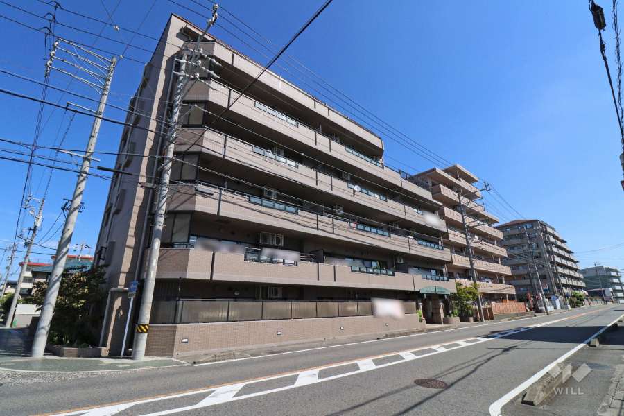 フレストスクエア春日井中央通の外観（南西側から）