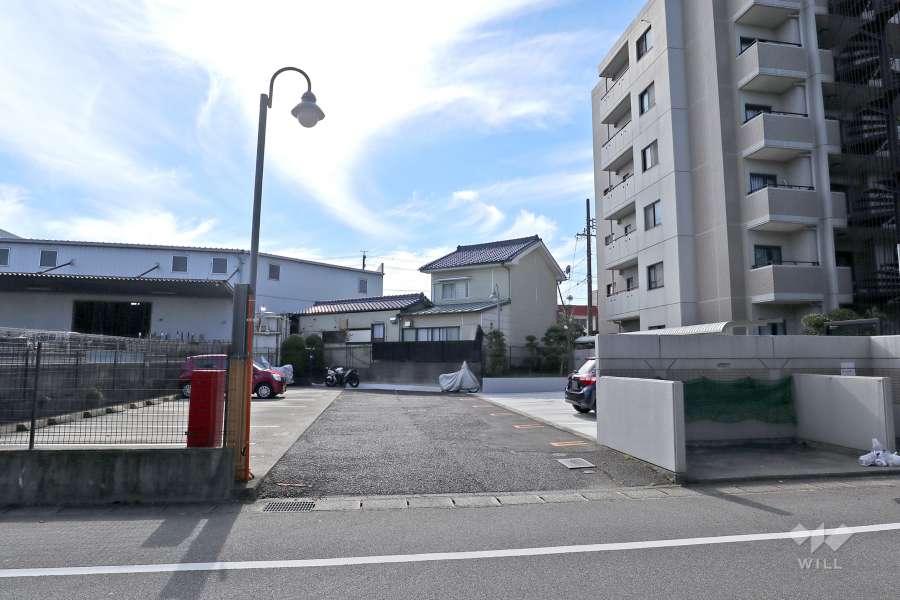 敷地内駐車場東側（屋外平面式）