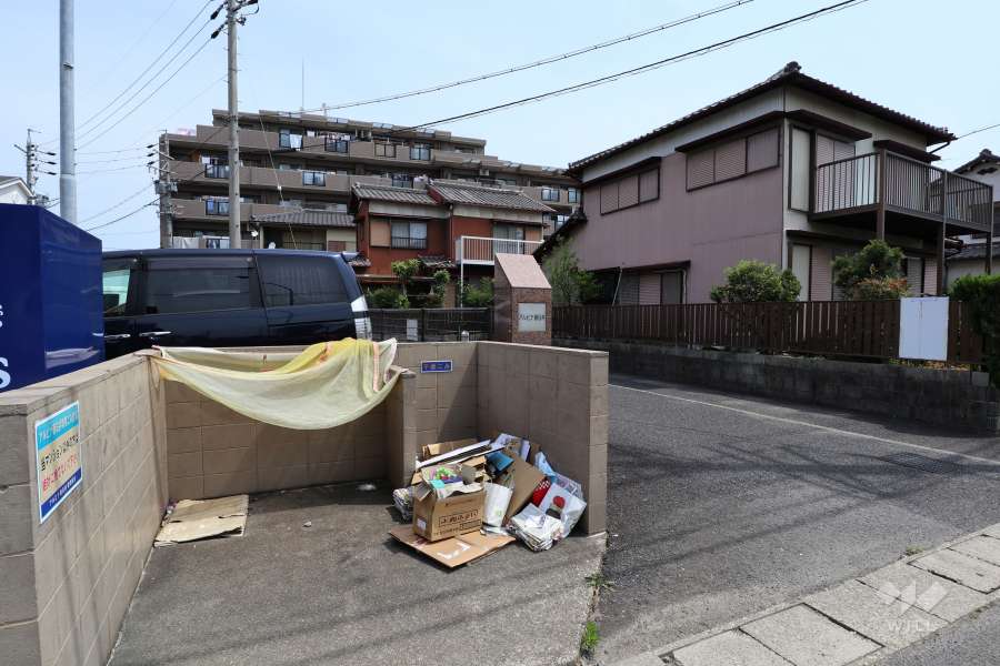 ゴミ置き場