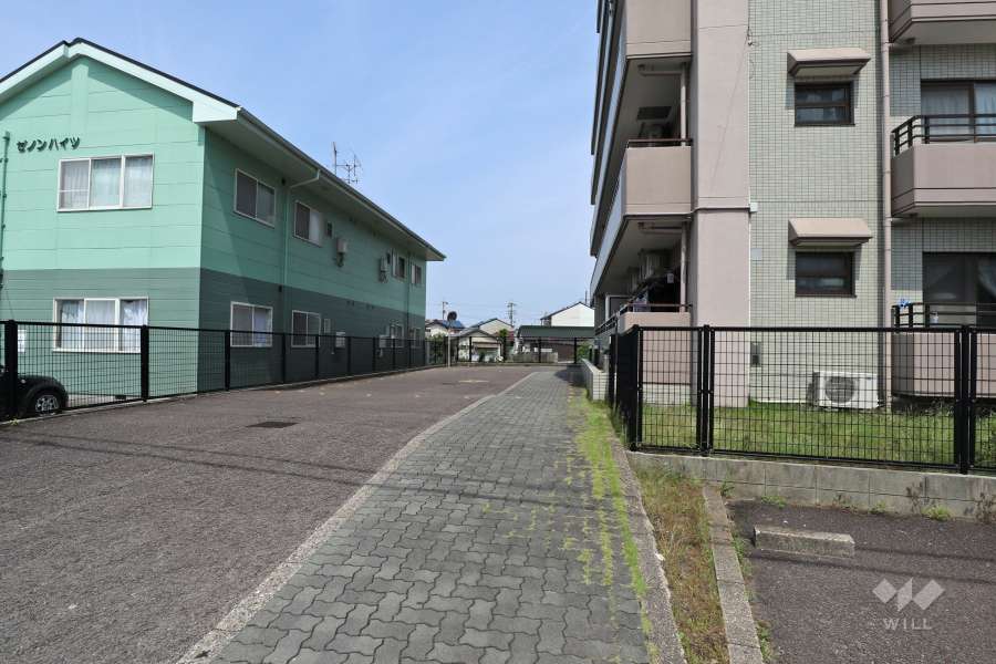 エントランスアプローチ