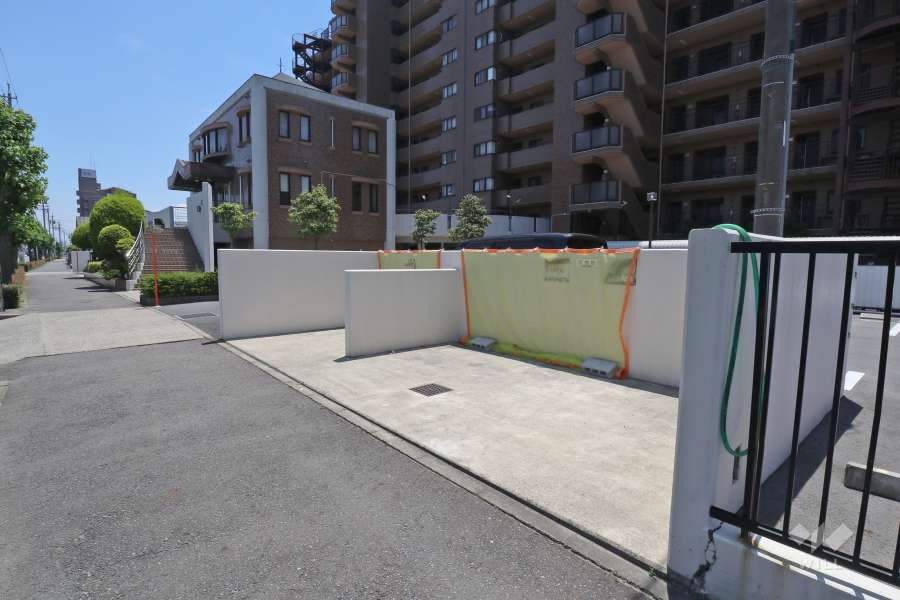 ゴミ置き場