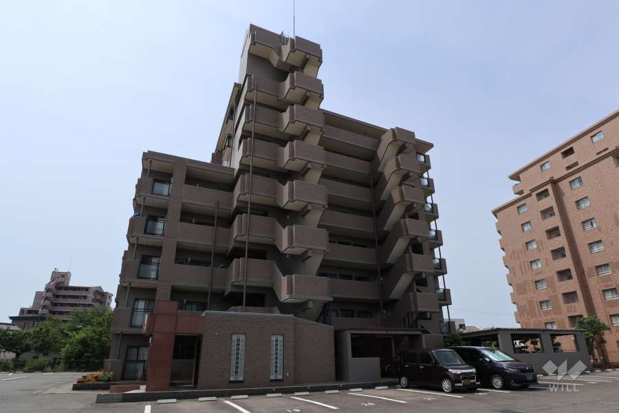 アルピナ春日井2の外観（北東側から）