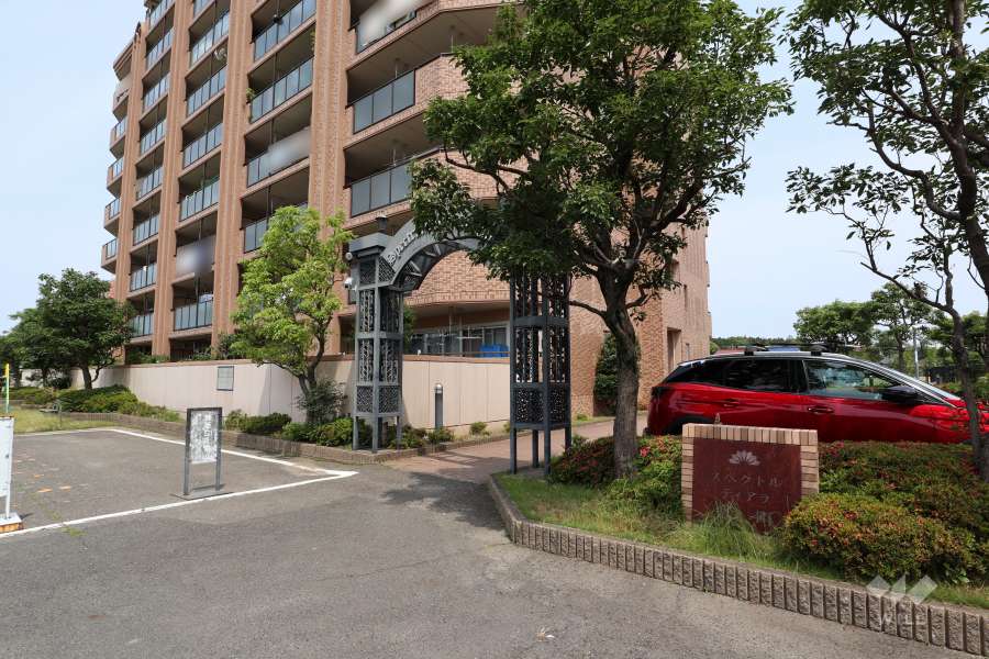マンションの銘板