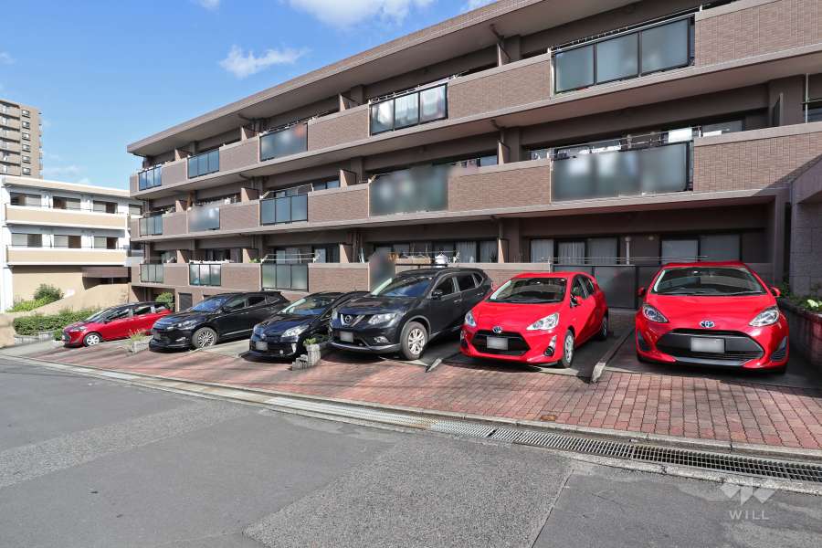 敷地内駐車場（屋外平面式）