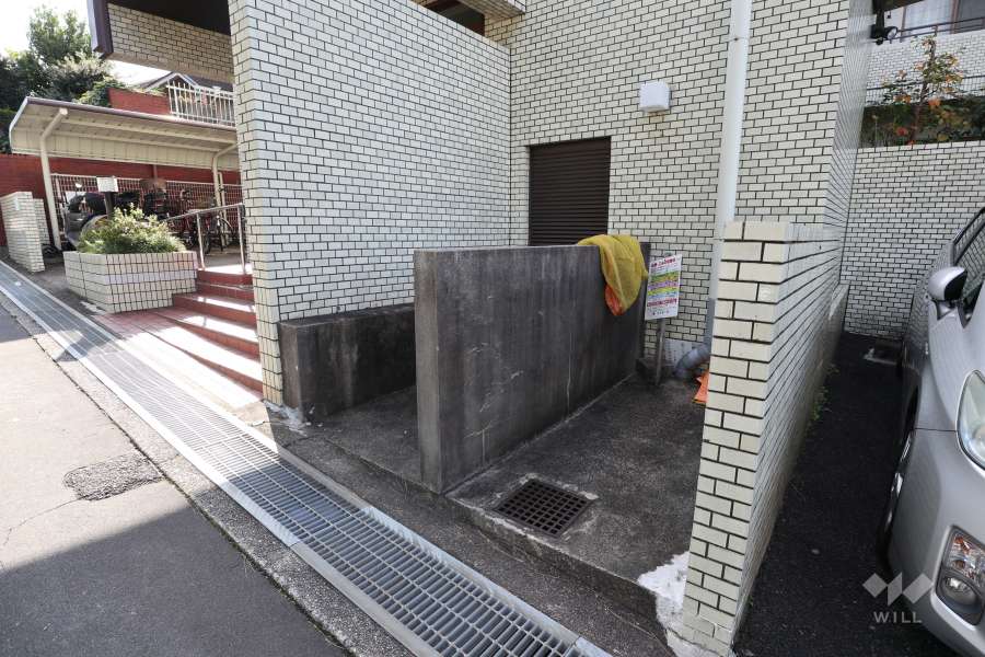 ゴミ置き場