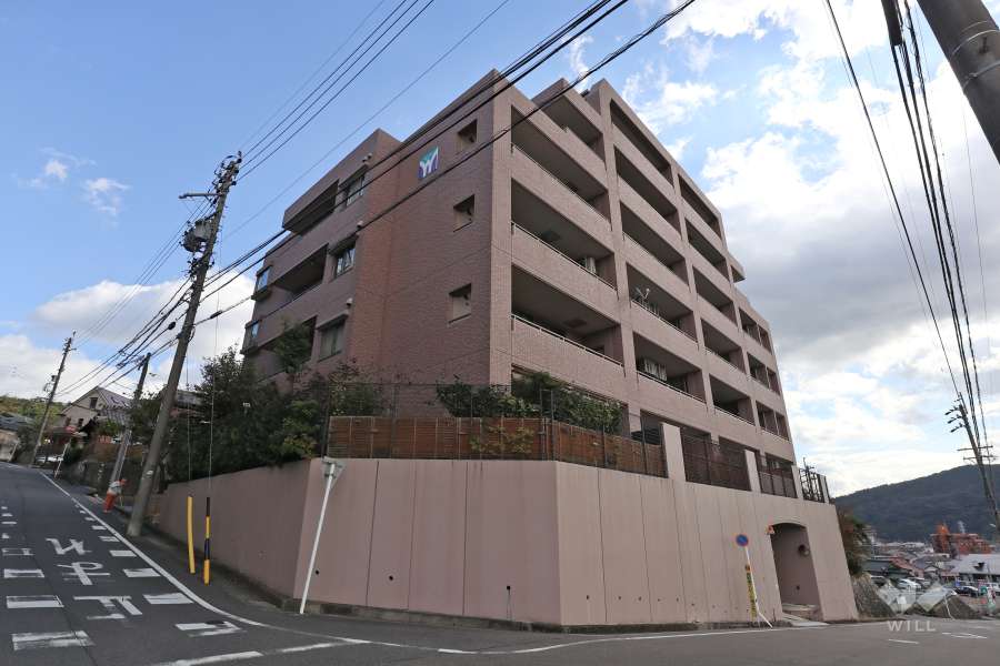 ベルカーサ高座台の外観(西側から）