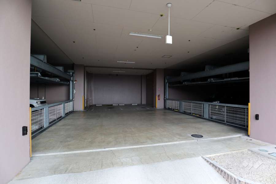 敷地内駐車場（屋外平面式・屋外機械式）