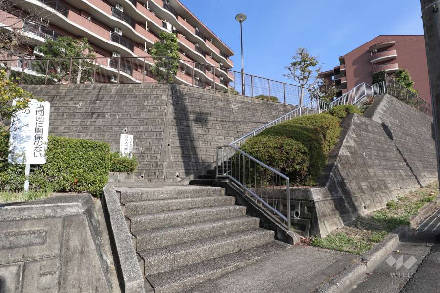 マンションの出入り口