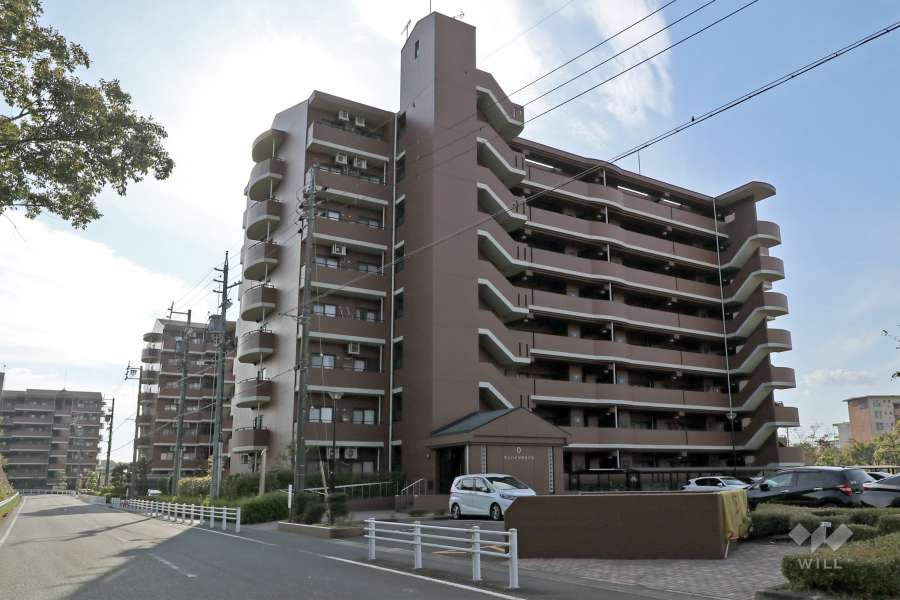 サンハイツたかくらD棟の外観（北東側から）