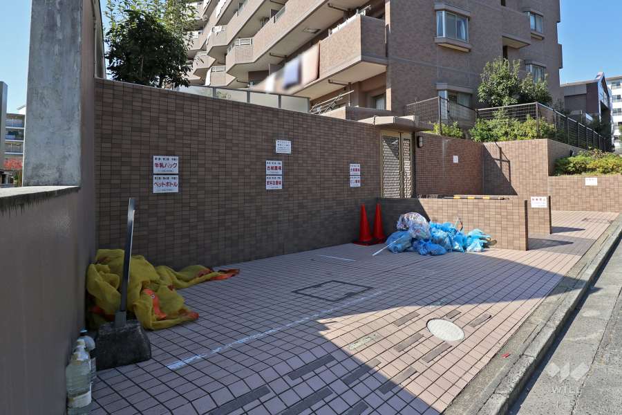 ゴミ置き場