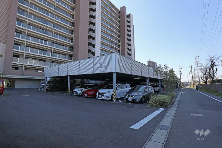 敷地内駐車場（自走式立体）