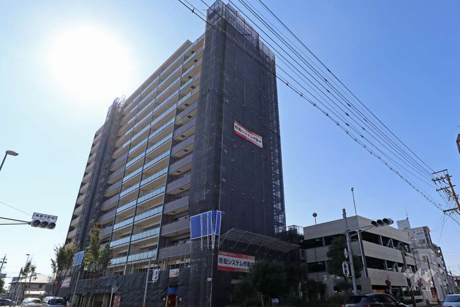 サンマンションアトレ高蔵寺駅前の外観（北側から）