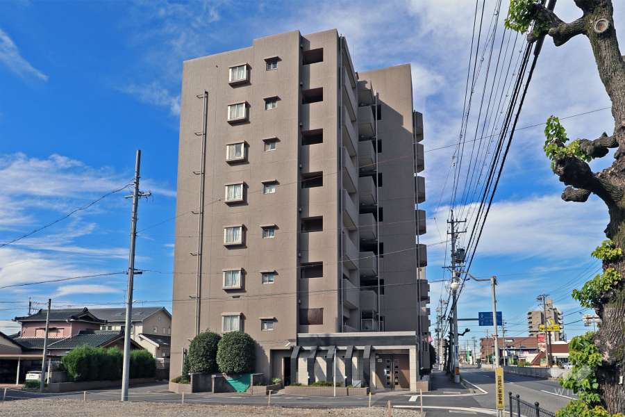 プリオール高蔵寺の外観（東側から）