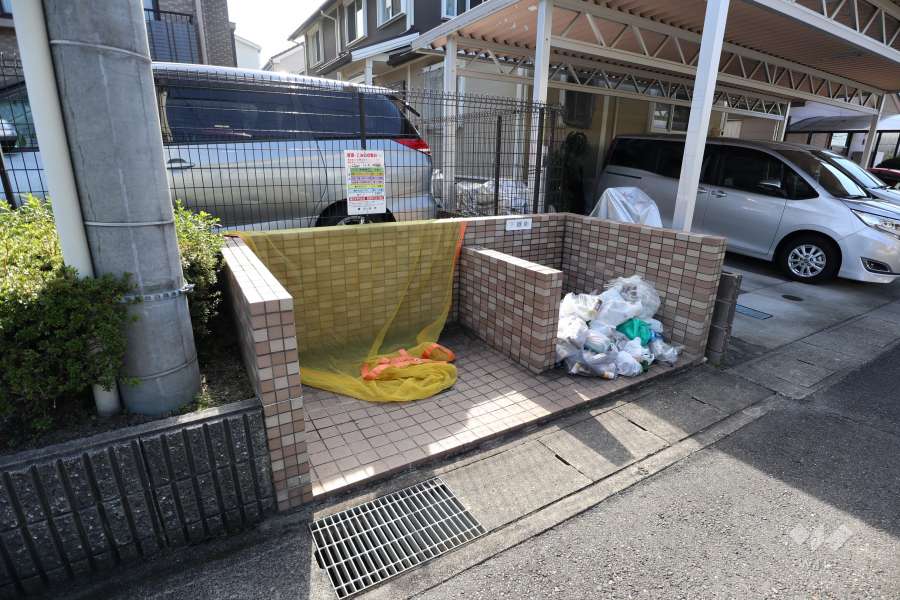 ゴミ置き場