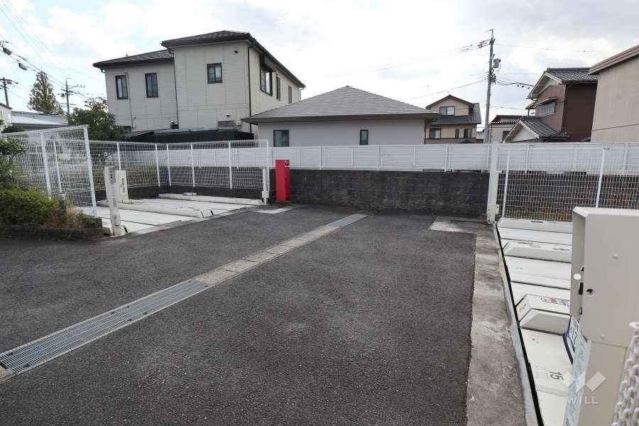 敷地内駐車場（屋外機械式）