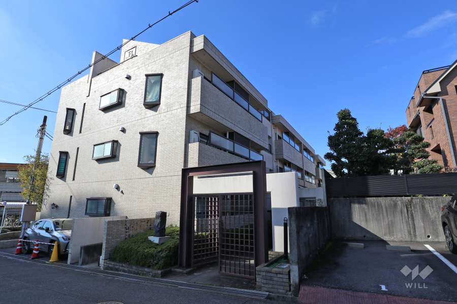 ベルピア1北の外観(北東側から）