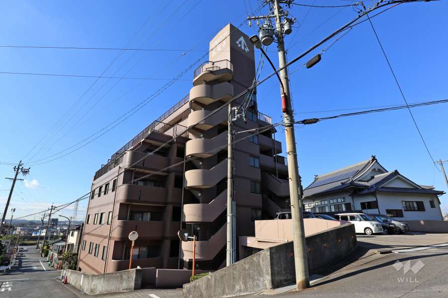 サンハウス高蔵寺の外観（北東側から）