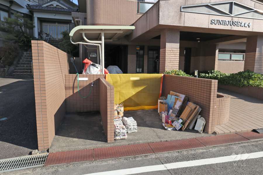 ゴミ置き場