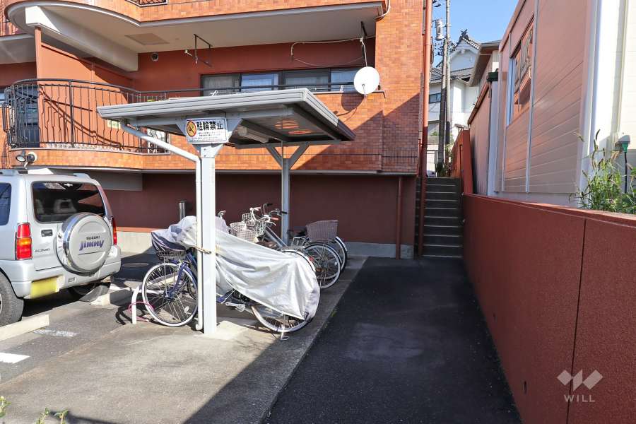 駐輪場