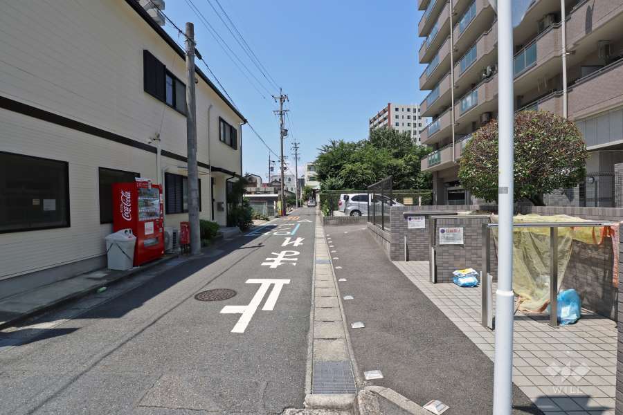 敷地南側道路