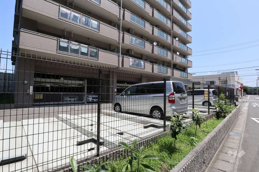 敷地内駐車場（屋外機械式）