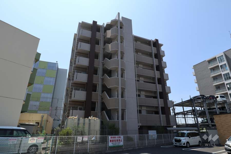 プレミアシティ勝川駅前南の外観(北西側から）