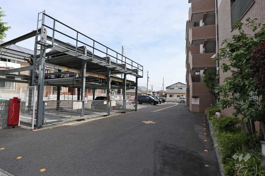敷地内駐車場（屋外機械式・屋外平面式）