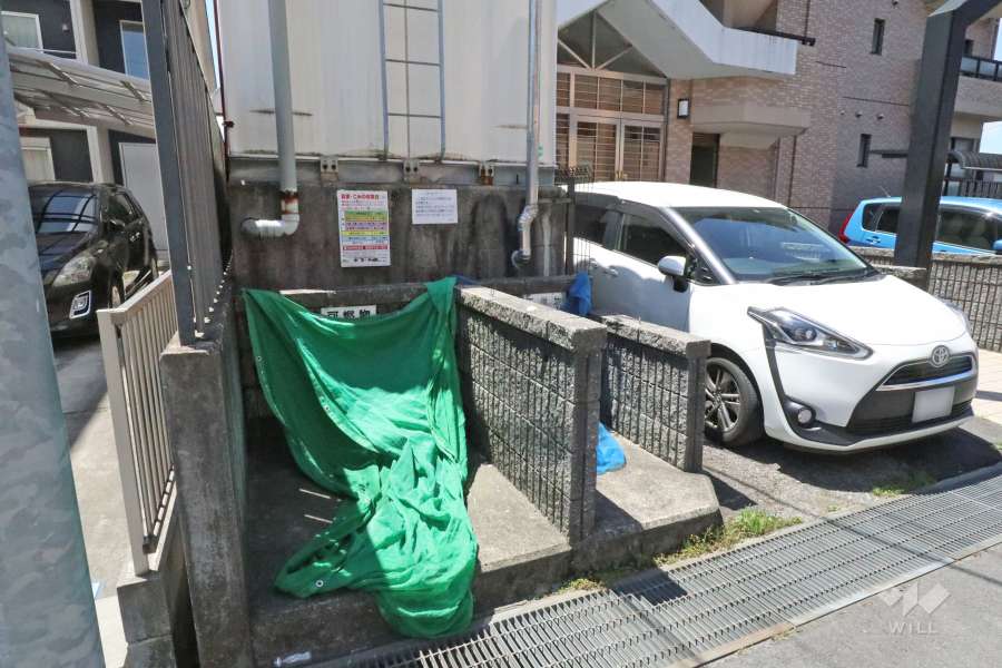 ゴミ置き場