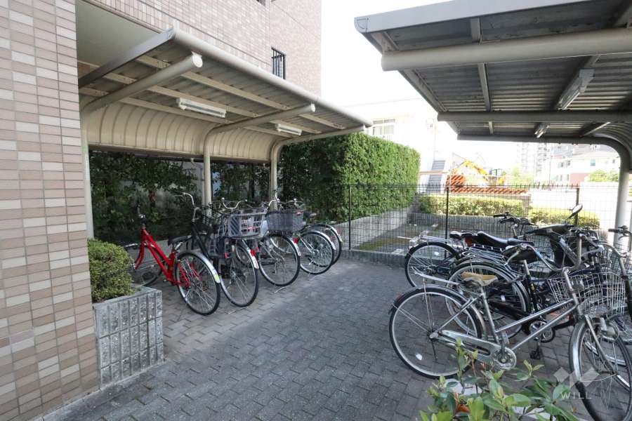 駐輪場