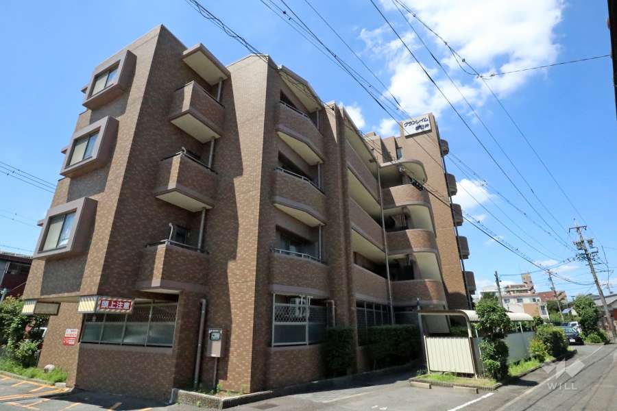 グランレイム春日井の外観（北東側から）