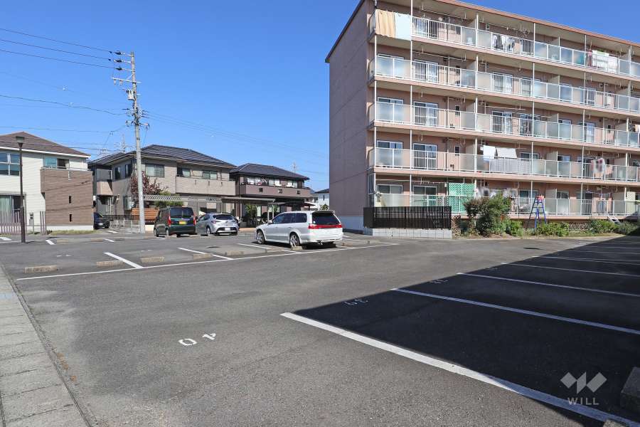 敷地内駐車場（屋外平面式）