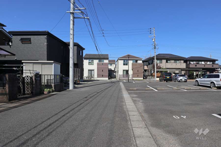 敷地南西側の前面道路