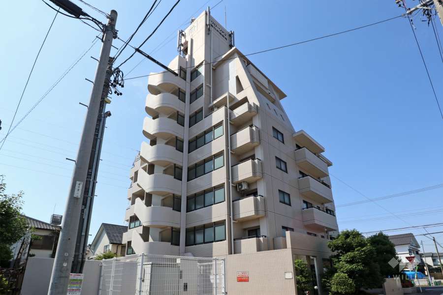 グローリアス春日井瑞穂通の外観（北側から）