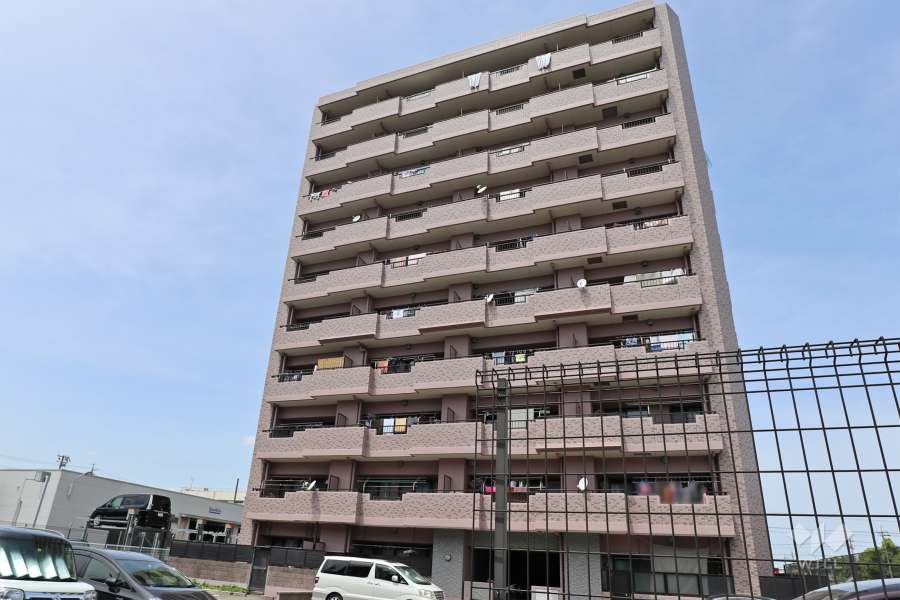宝マンション味美第2の外観（南側から）