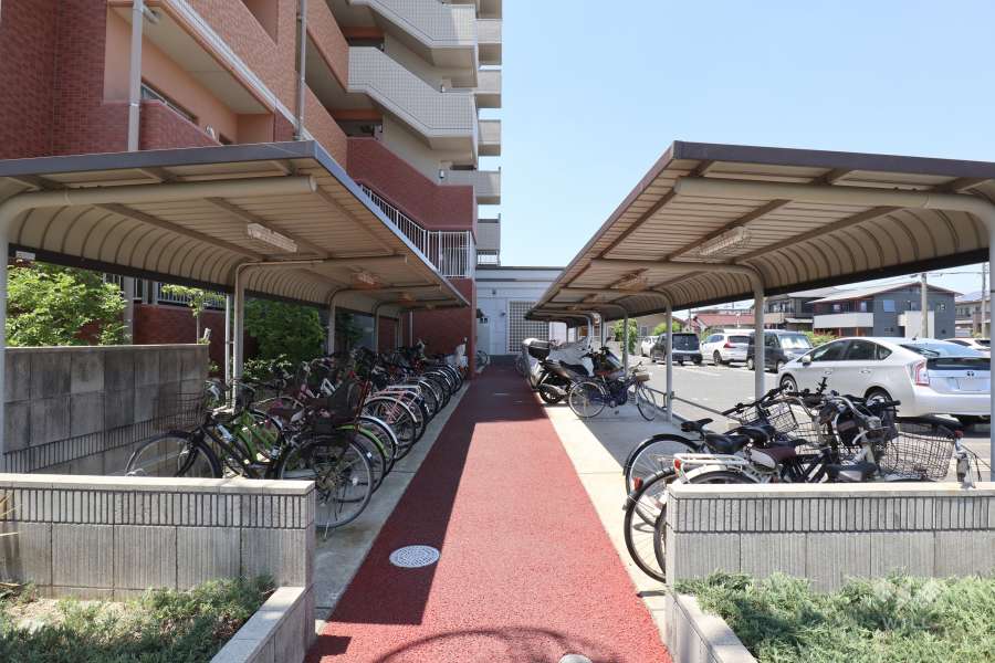 駐輪場