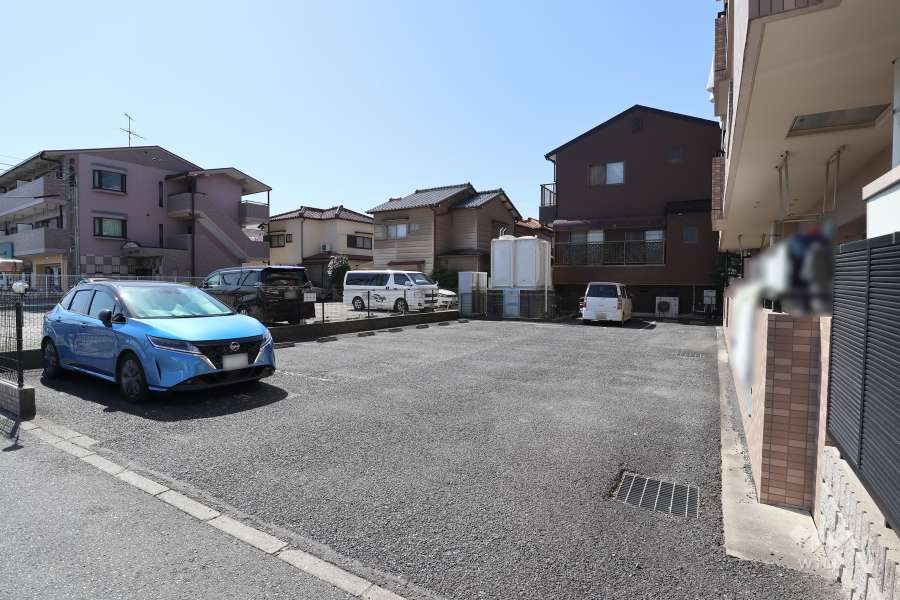敷地内駐車場（屋外平面式）