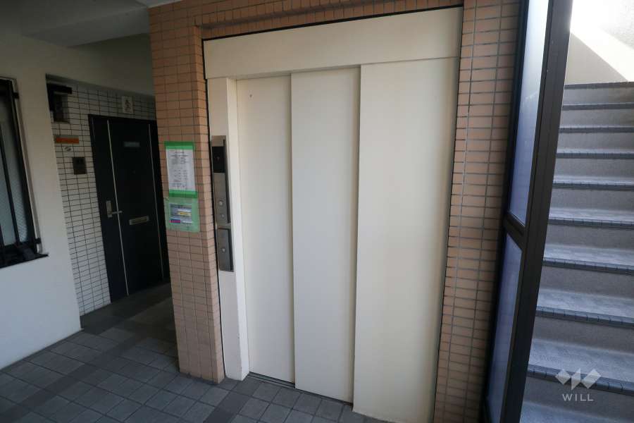 エレベーター